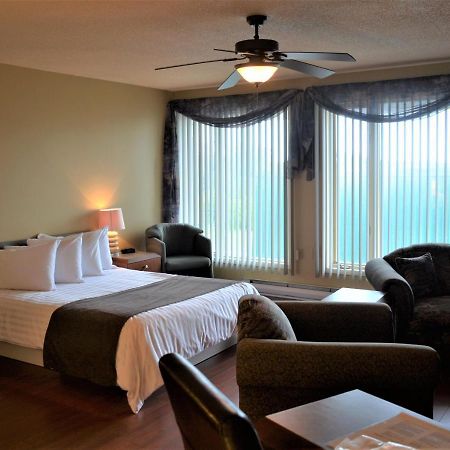 Motel Quatre Saisons Forestville Luaran gambar