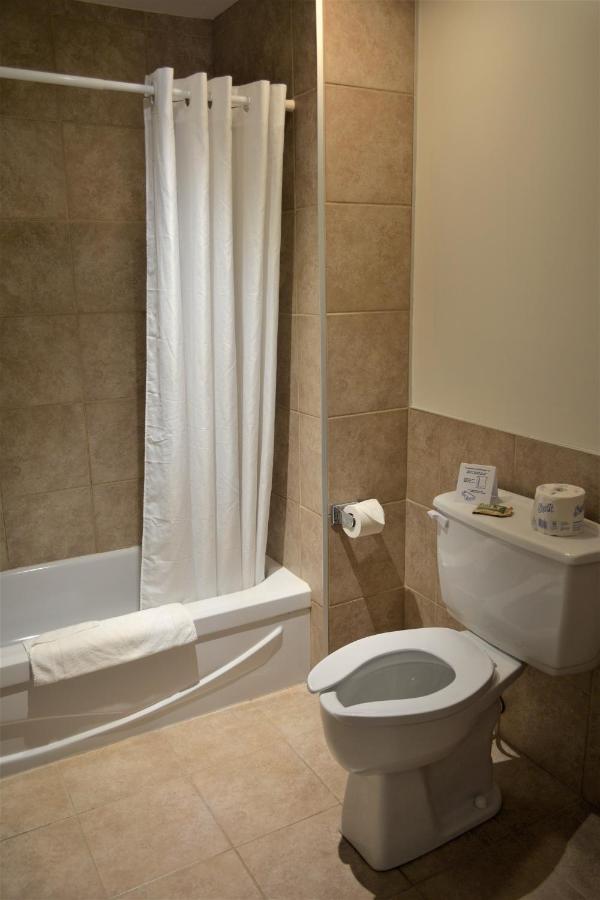 Motel Quatre Saisons Forestville Luaran gambar