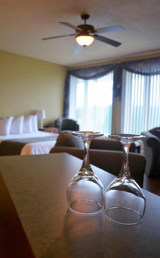 Motel Quatre Saisons Forestville Luaran gambar