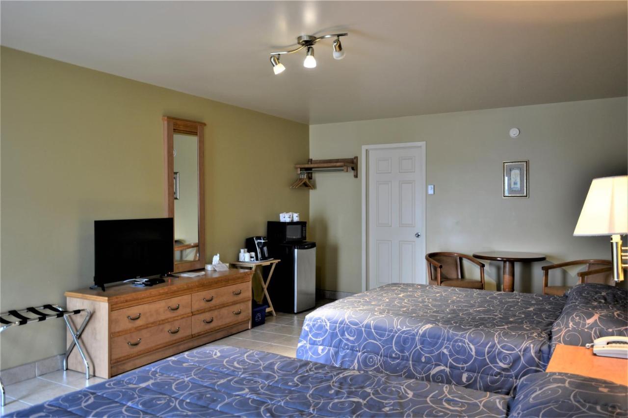 Motel Quatre Saisons Forestville Luaran gambar